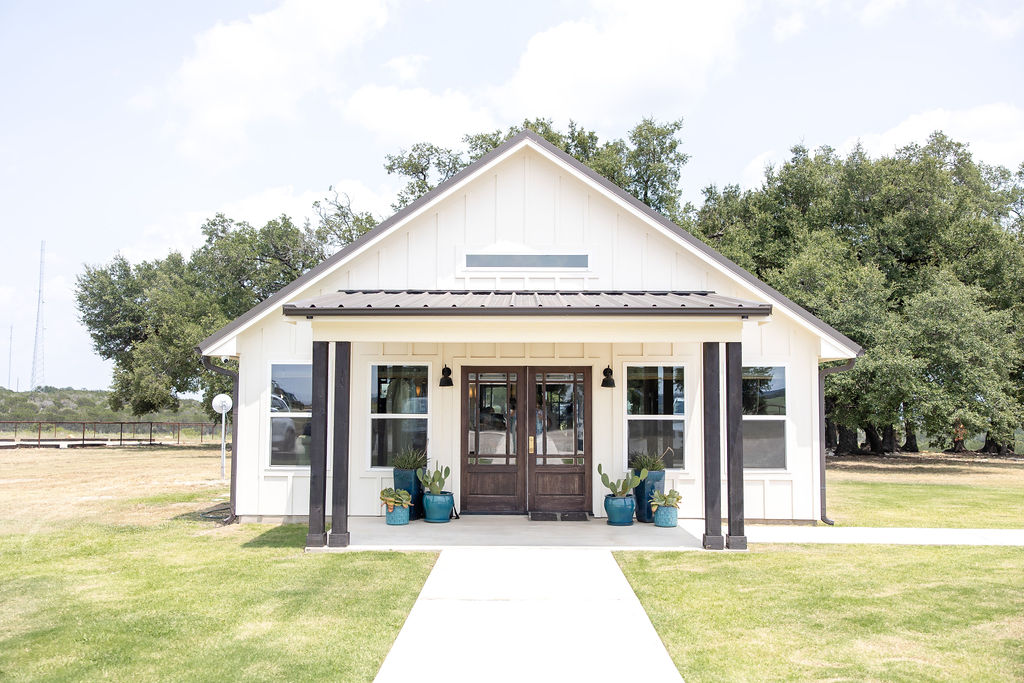 Bridal casita at the Diamond A Ranch, a wedding venue in Texas with lodging.