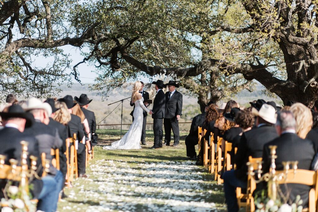 Live oak tree wedding in Texas.