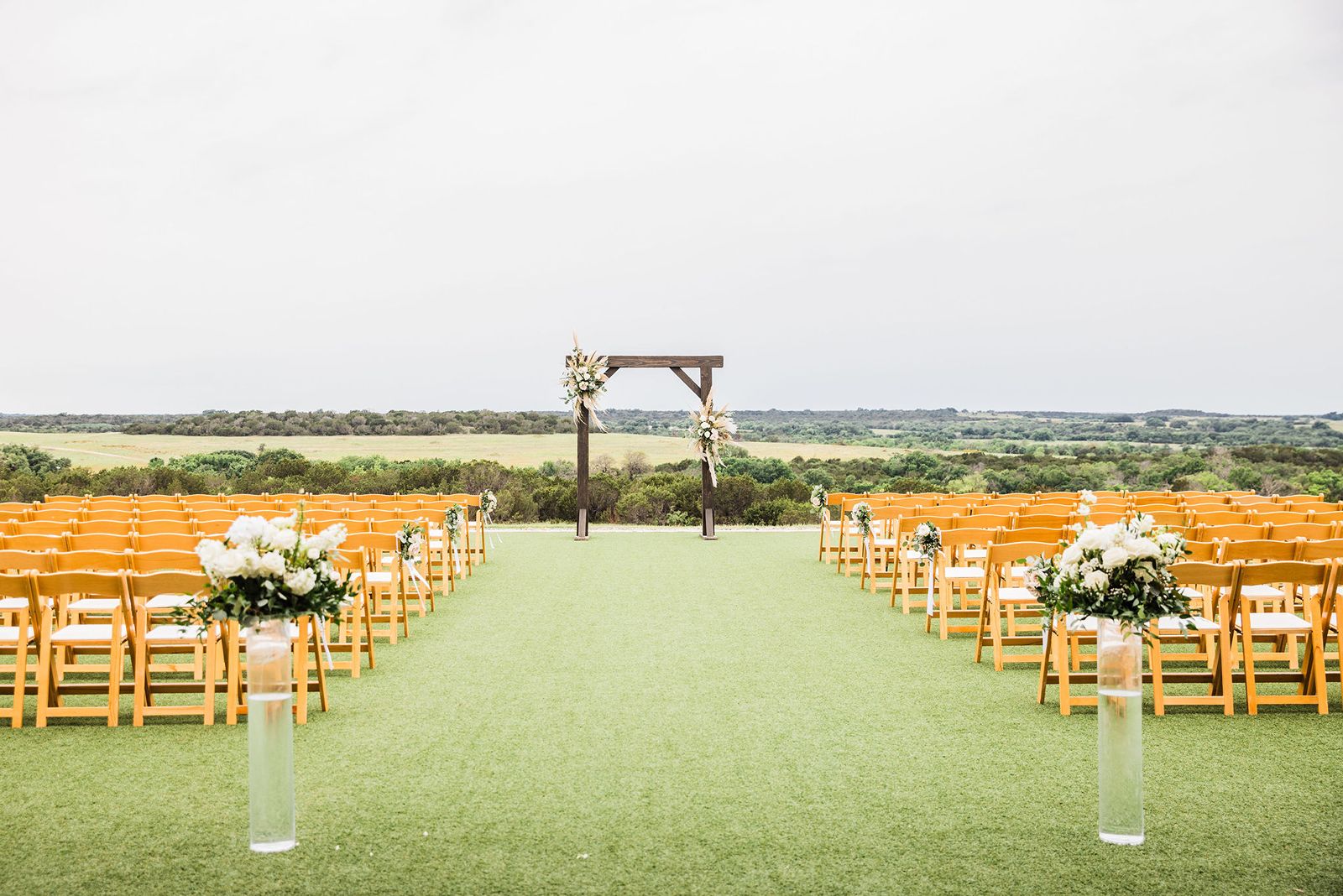 outdoor-texas-wedding-ceremony-site-with-view outdoor-texas-wedding-ceremony-site-with-view