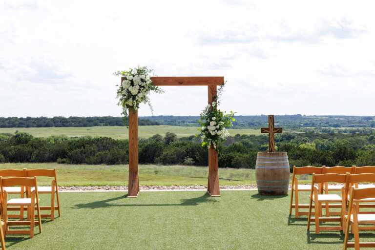 outdoor wedding ceremony venue in Texas