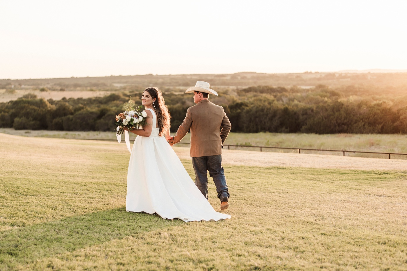 Sunset bridal portrait at Diamond A Ranch