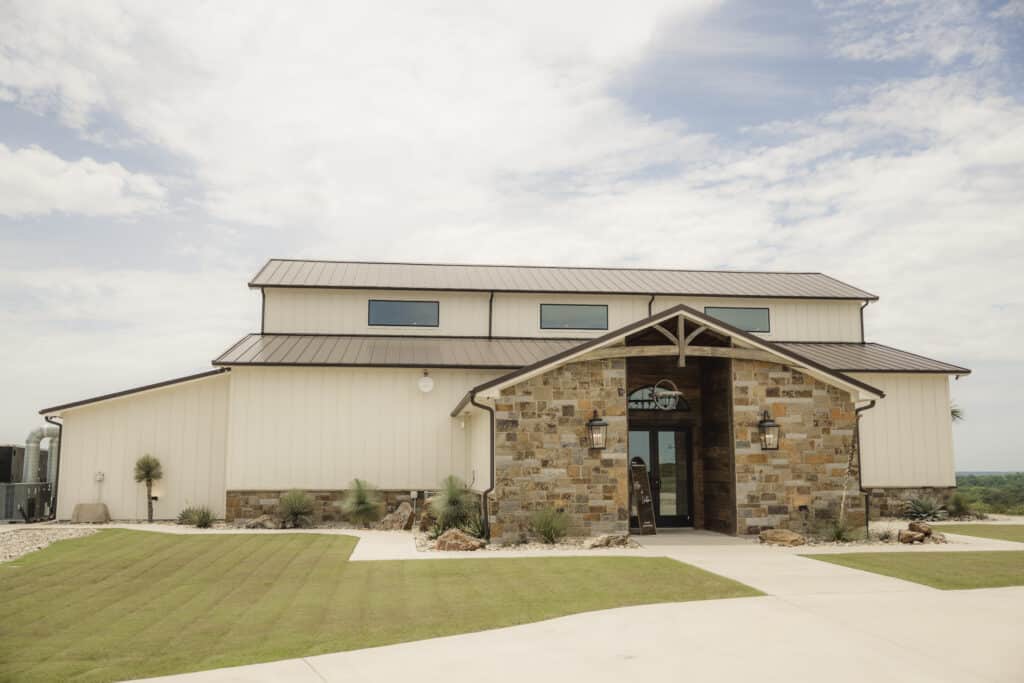 Rustic and elegant wedding venue in Texas